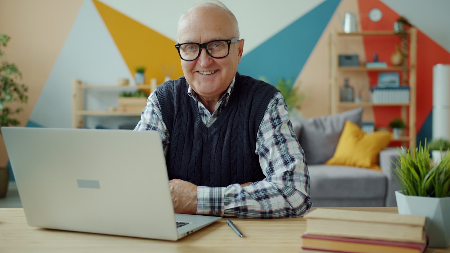Benefícios da terapia online para brasileiros expatriados